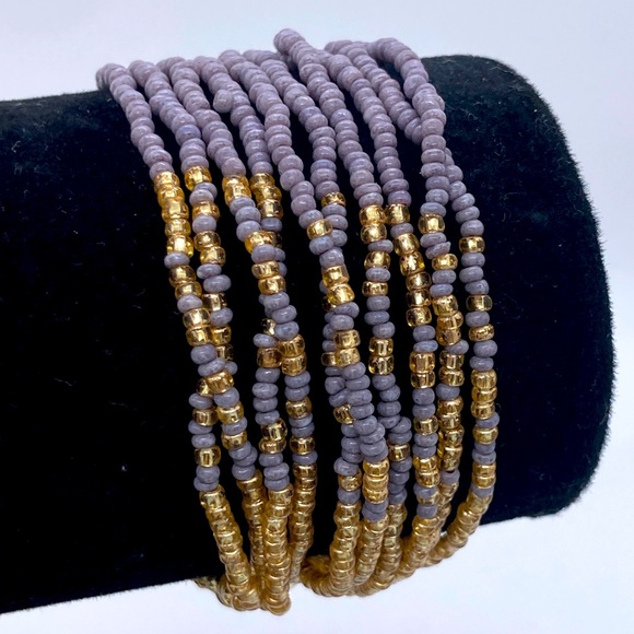 Jewelry - Multistrand Beaded Stretch Bracelet Gray & Gold Tone Beads
